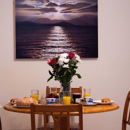 Harbour View, Central Dartmouth Bagian luar foto
